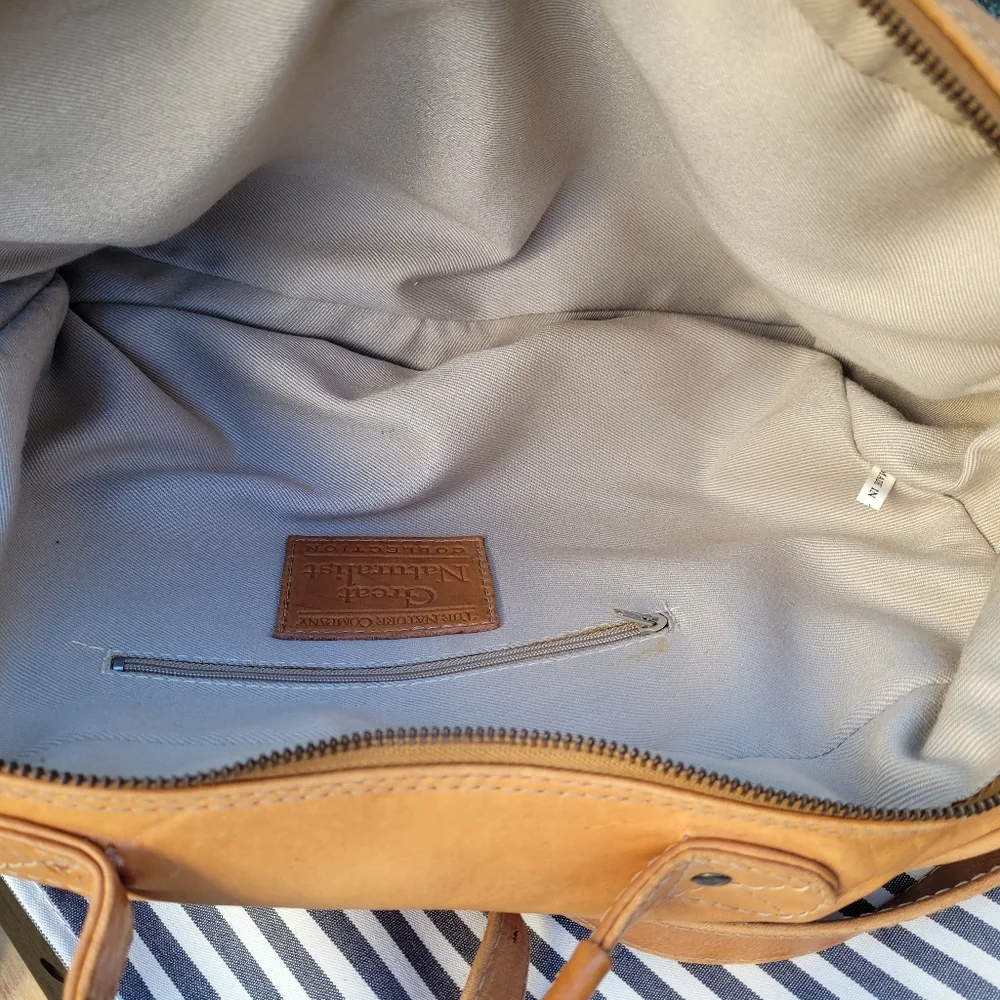 Vintage Nature Company Great Naturalist Collection Tan Leather Messenger Bag